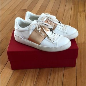 Valentino Sneakers with rose gold accents